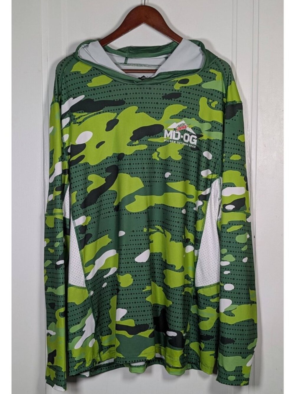 Mtn Dew Outdoor Gear Green Camo Hooded Long Sleeve XL Shirt Athletic Mountain